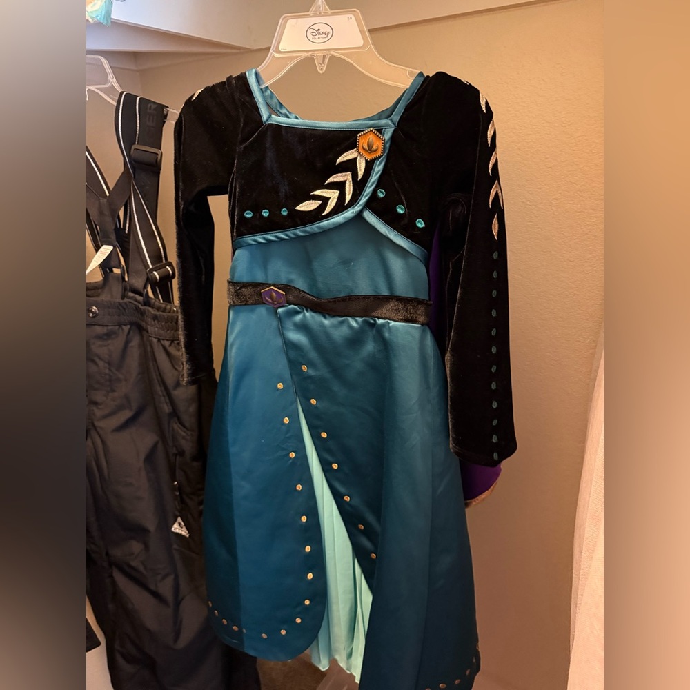 Anna Coronation Costume